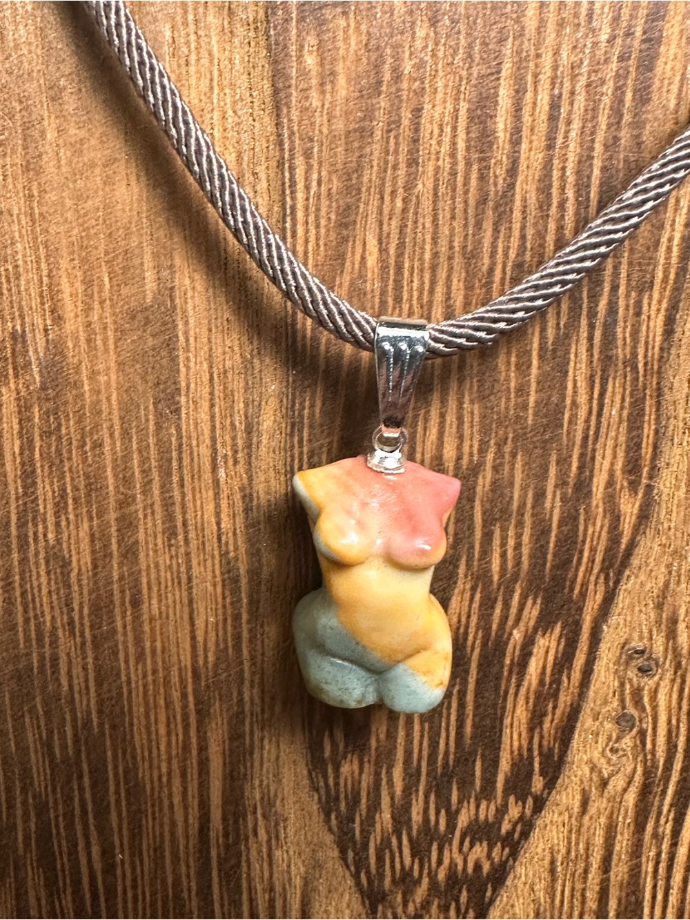 Multicolor Mini Agate Body Carving Pendant Necklace on Brown Rope - Picture 13 of 16